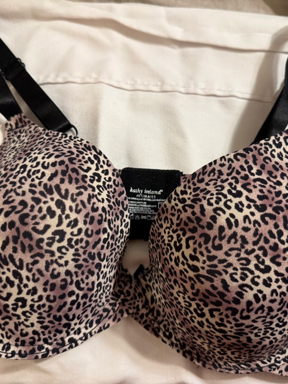Kathy Ireland Black Leopard Print Underwire Bra